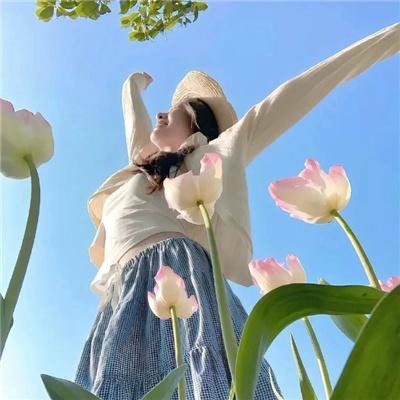 花蕊恋春风